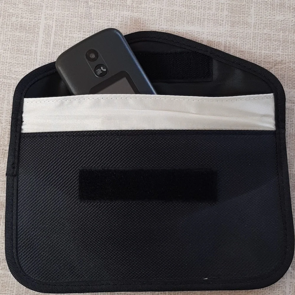 Faraday Pouches For Phone And Tablet